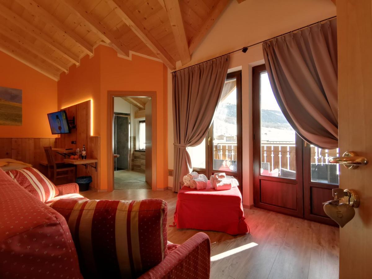 Agriturismo La Poina Livigno Bagian luar foto