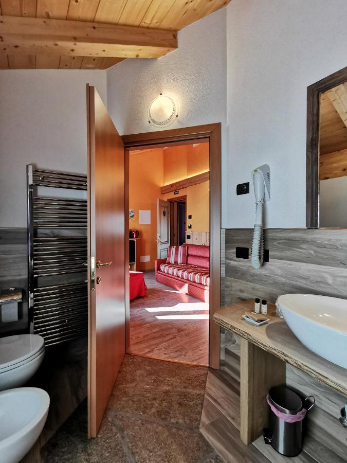 Agriturismo La Poina Livigno Bagian luar foto