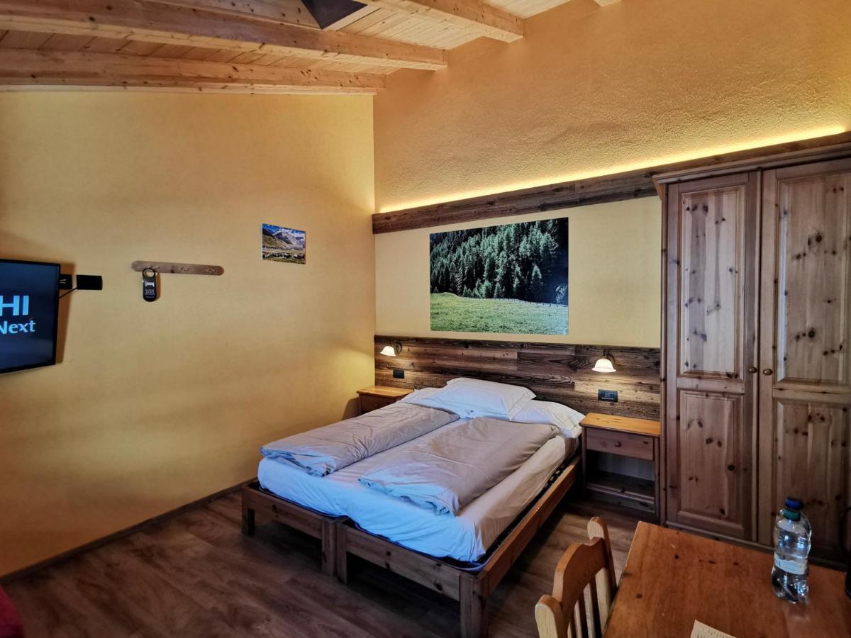 Agriturismo La Poina Livigno Bagian luar foto