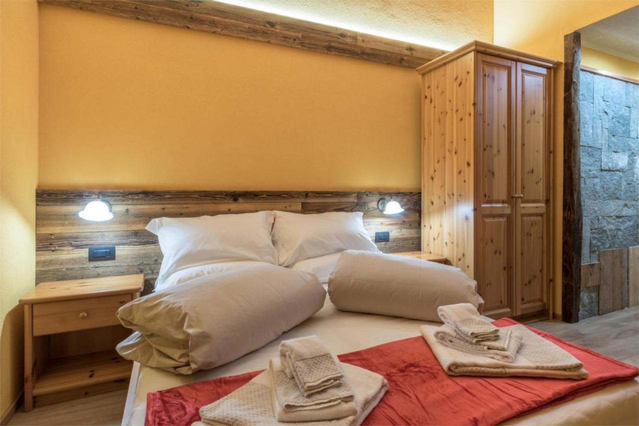 Agriturismo La Poina Livigno Bagian luar foto