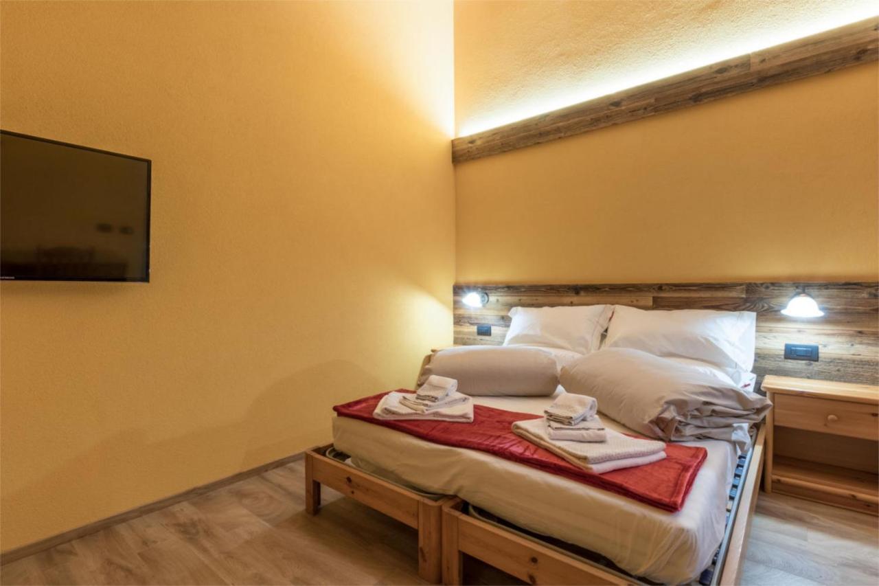Agriturismo La Poina Livigno Bagian luar foto