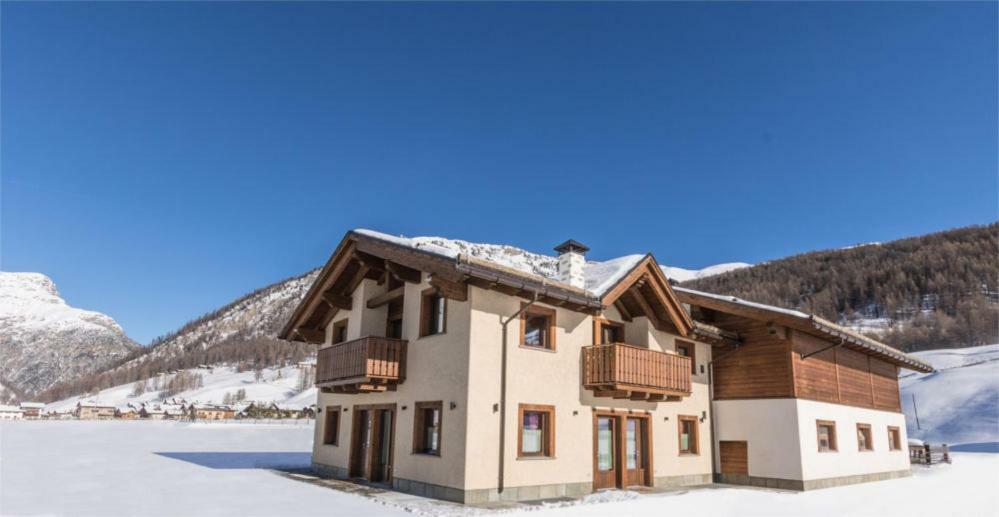 Agriturismo La Poina Livigno Bagian luar foto
